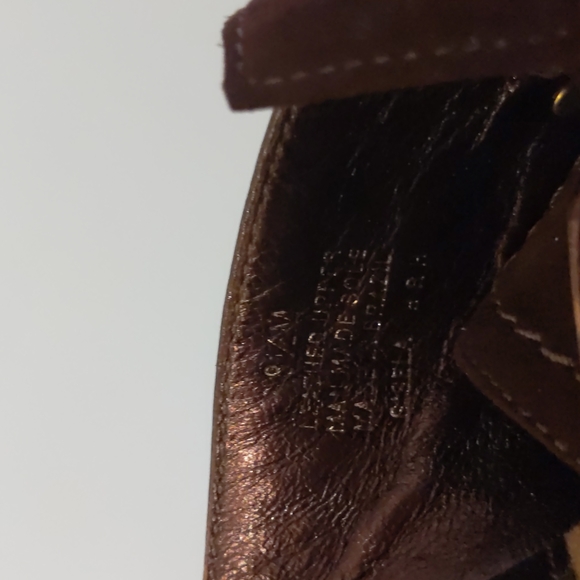 Anne Klein New York Leather Stud Wooden Heels - Picture 8 of 8